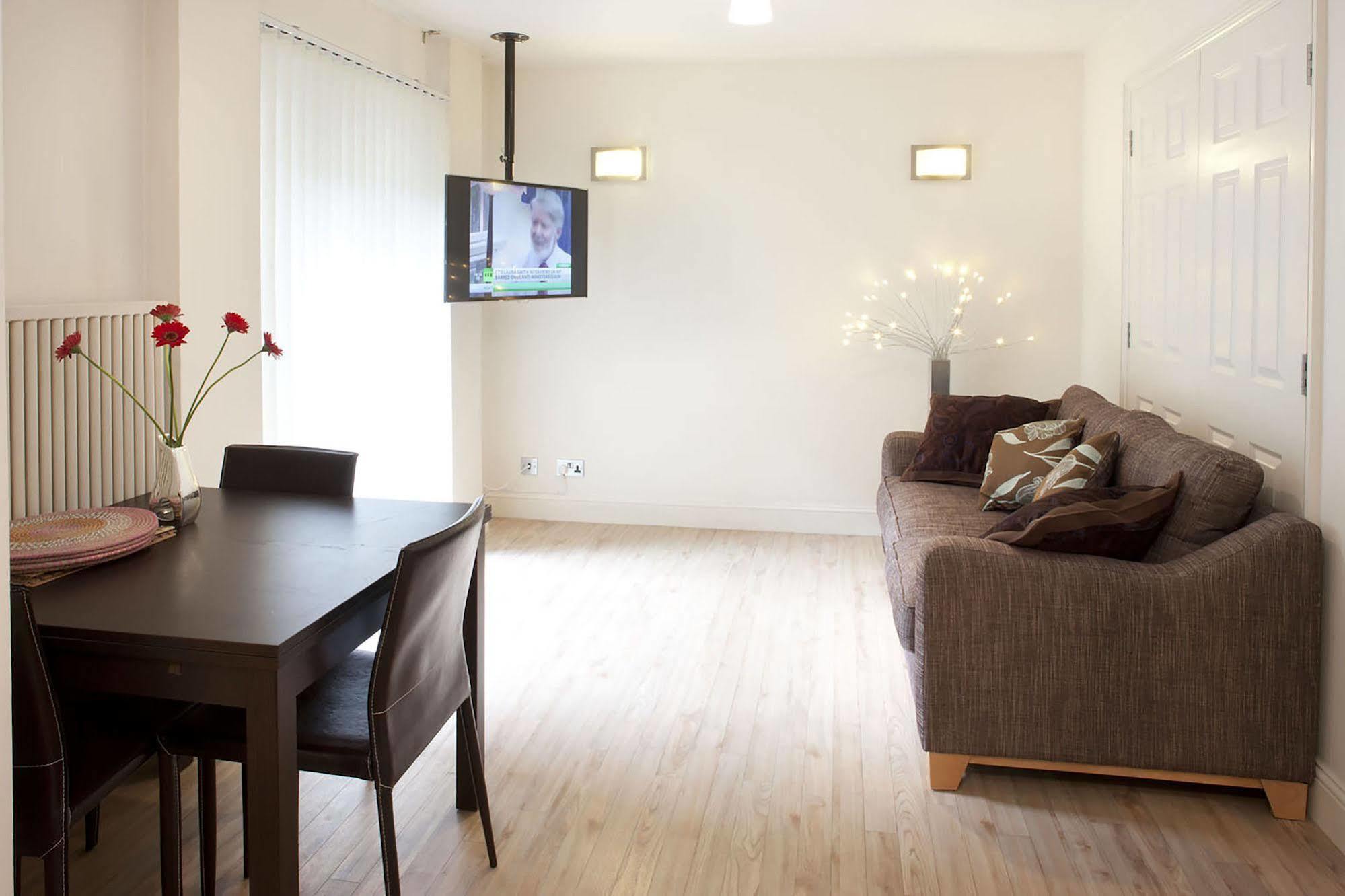 Piccadilly Circus Apartments London Luaran gambar