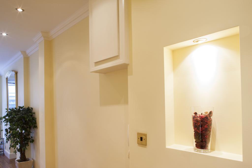 Piccadilly Circus Apartments London Bilik gambar